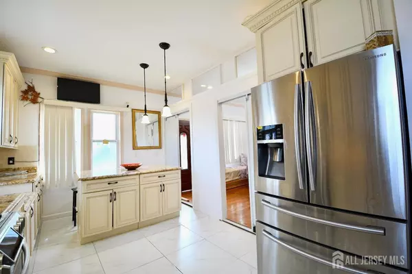 Wood-ridge, NJ 07075,89 SE Rose ST