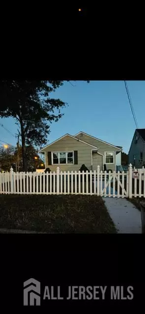 154 e 12th ST, Linden, NJ 07036