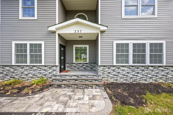 Princeton, NJ 08540,237 Varsity AVE