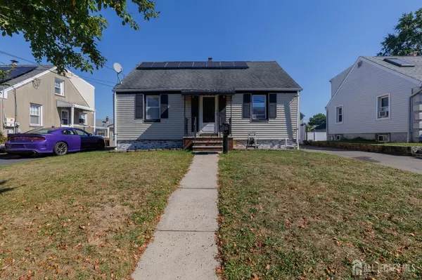 92 William ST, Carteret, NJ 07008