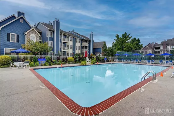 East Brunswick, NJ 08816,54 Lear CT