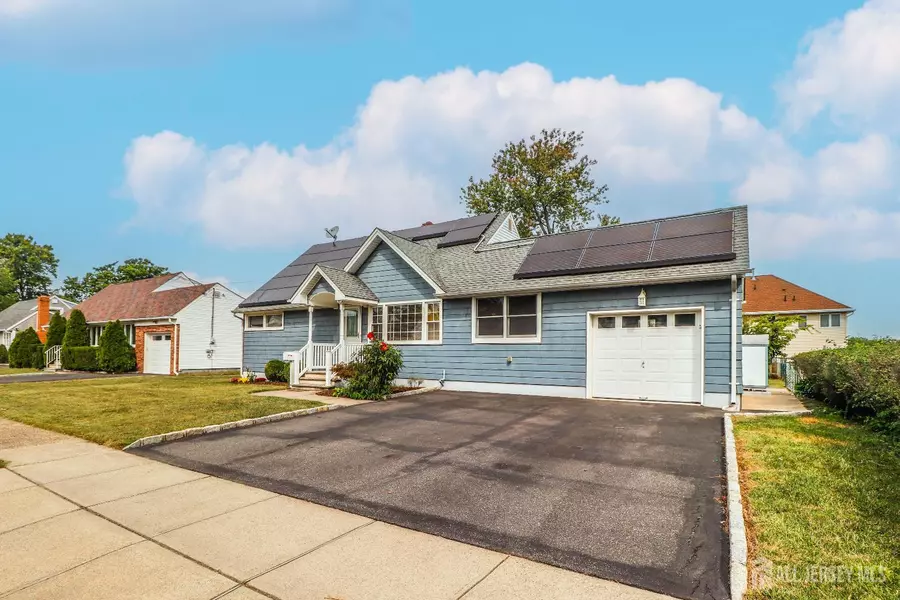 23 Montview RD, Edison, NJ 08837