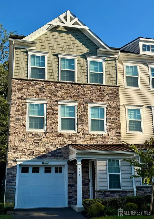 Monroe, NJ 08831,301 matutina RD