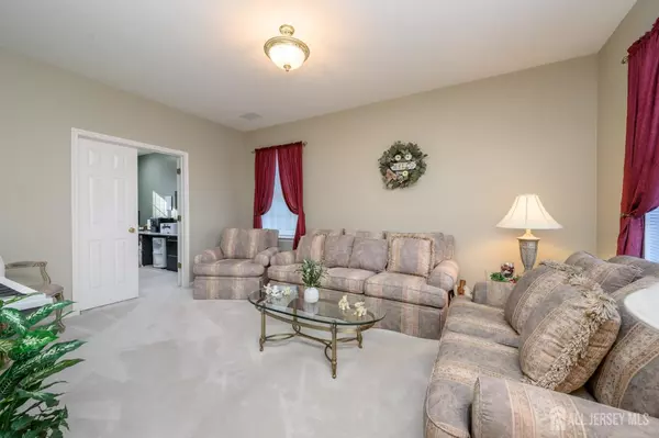 Jackson, NJ 08527,30 Summerhill AVE