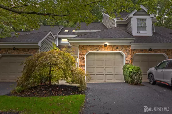 South Brunswick, NJ 08540,12 Caraway CT