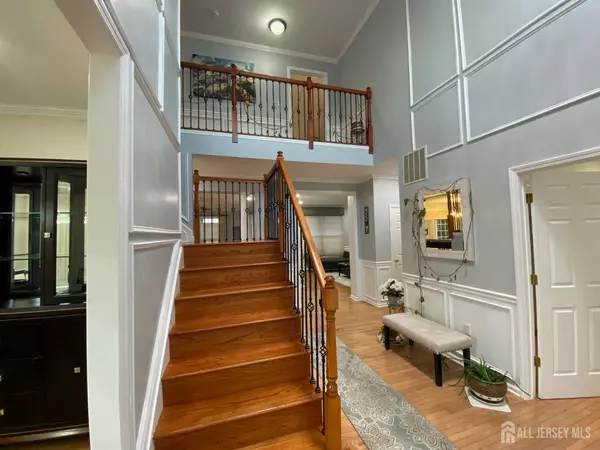 Monroe, NJ 08831,2 Hampshire PL