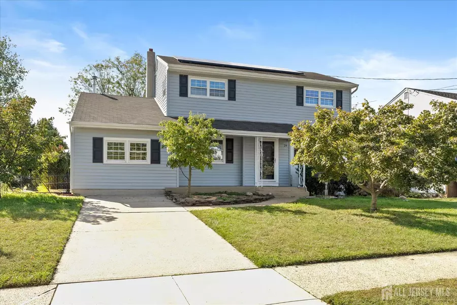 29 Walt Whitman WAY, Hamilton, NJ 08690