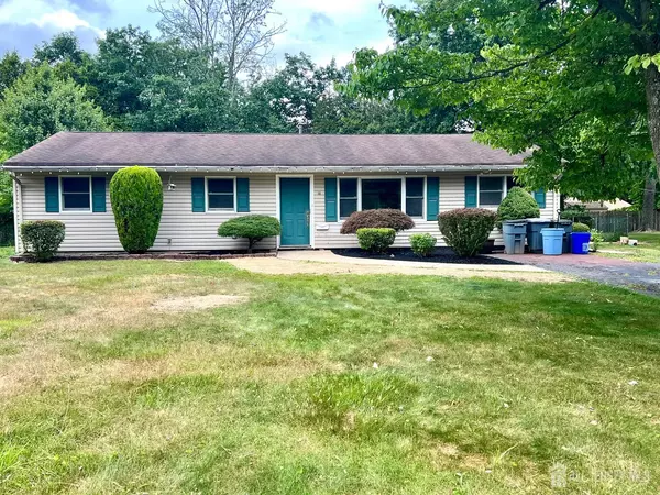 18 Stockton RD, South Brunswick, NJ 08824