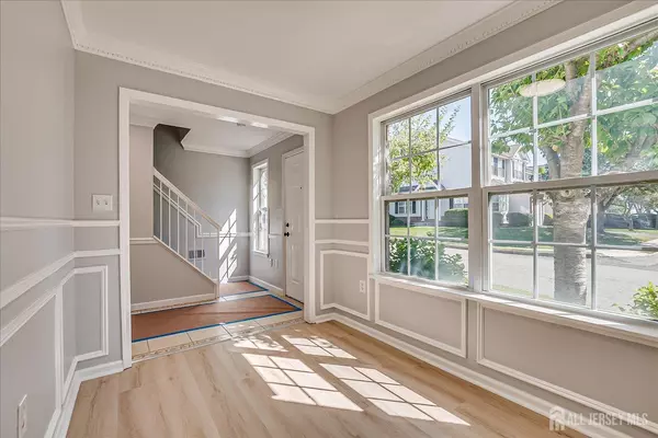 Sayreville, NJ 08859,91 Giera CT