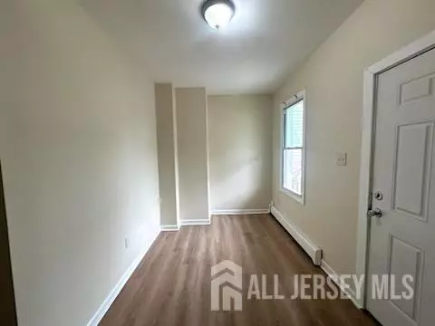 Elizabeth, NJ 07206,532 Livingston ST