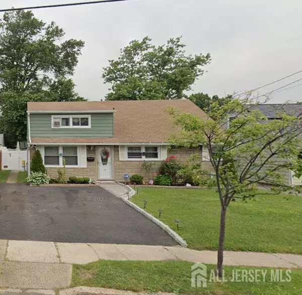 36 E Laurel ST, Carteret, NJ 07008