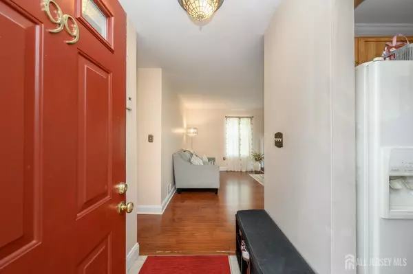Old Bridge, NJ 08857,99 Neilly CT