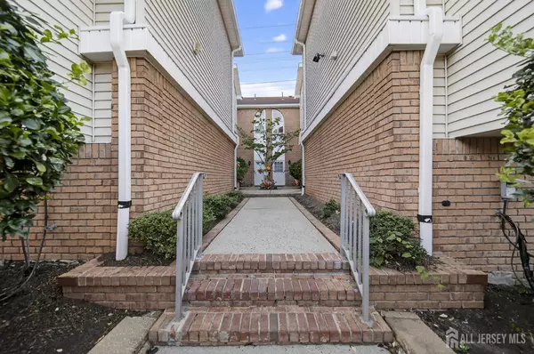 Avenel, NJ 07001,1606 Madaline DR