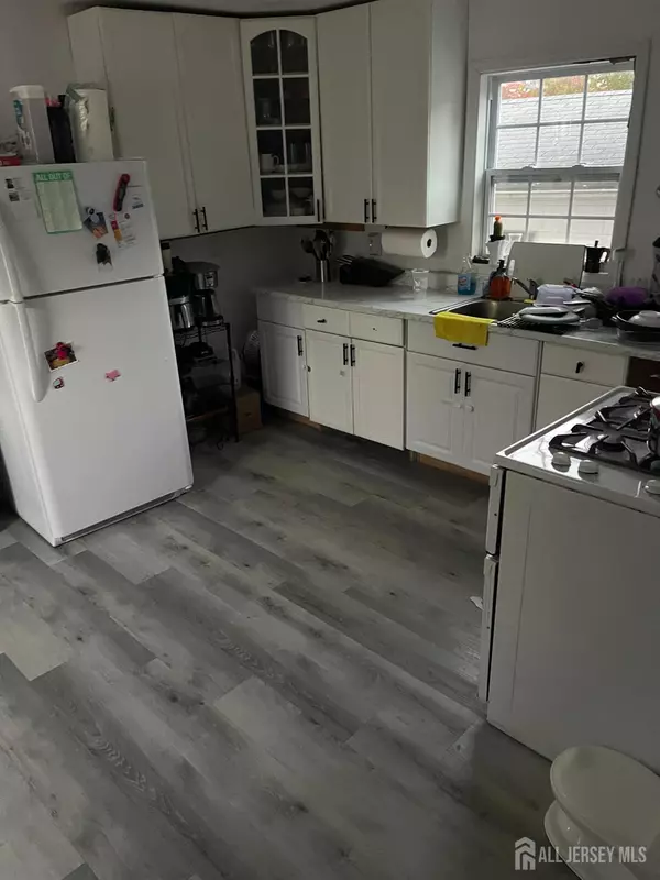 Sayreville, NJ 08872,1 Harrison ST