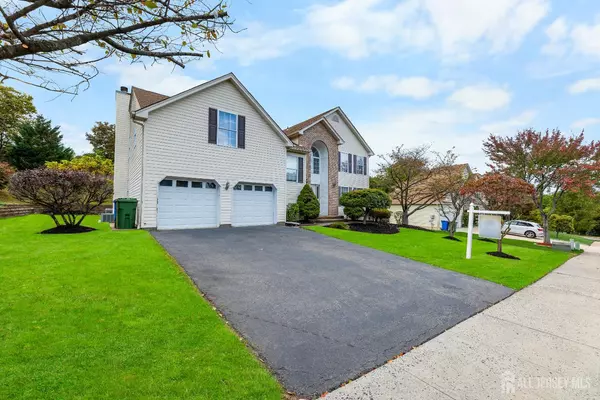 Sayreville, NJ 08872,7 Battista CT