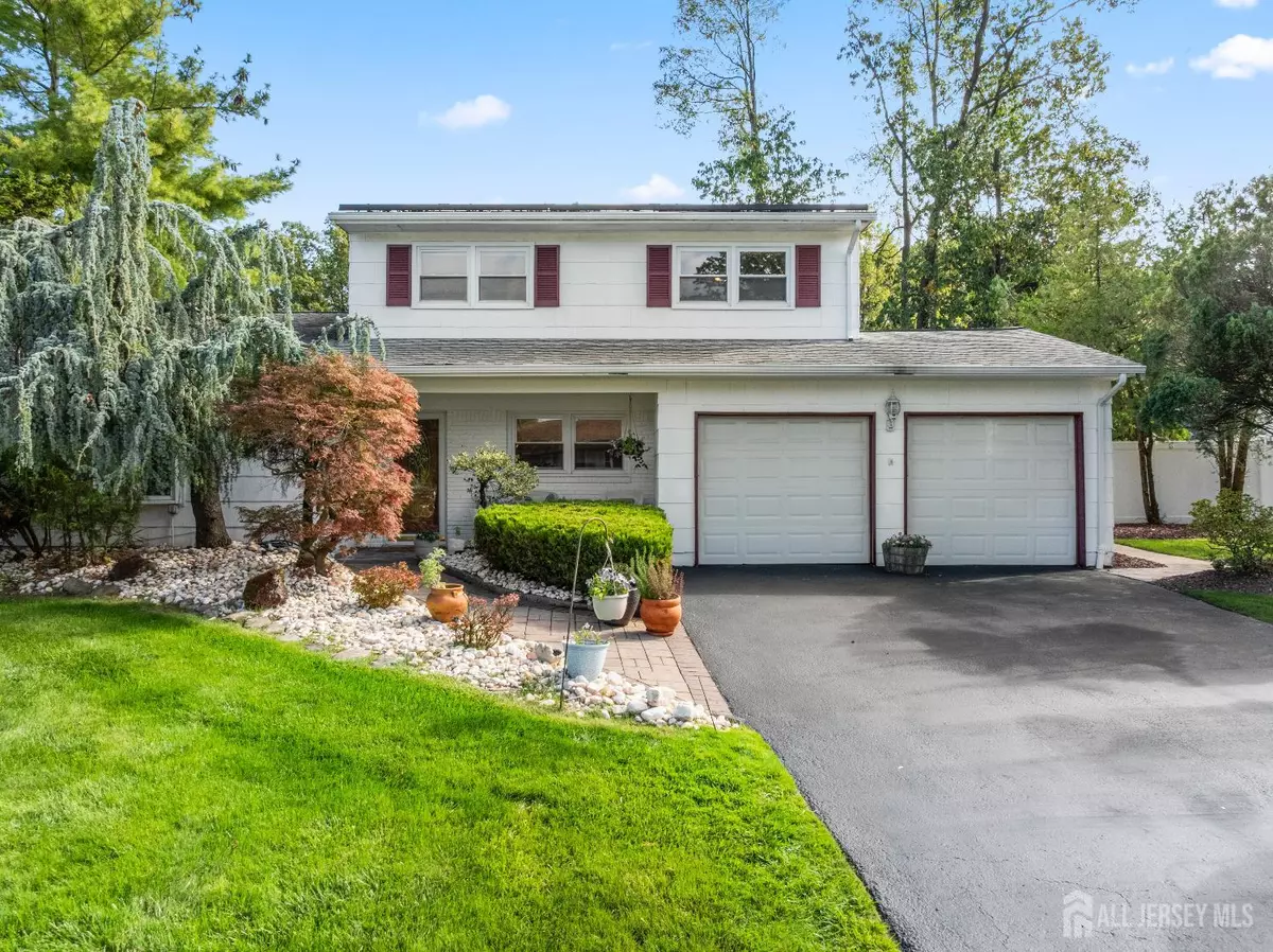 East Brunswick, NJ 08816,12 Dunston DR