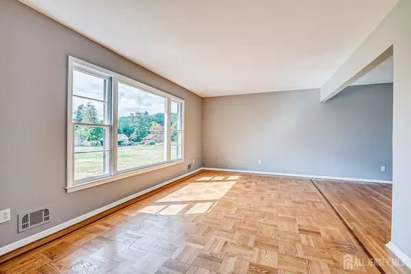 North Plainfield, NJ 07060,200 Maple AVE