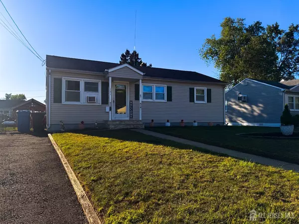 Middlesex, NJ 08846,121 First ST