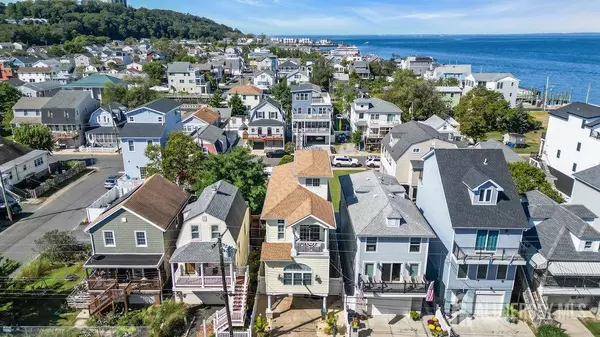 Highlands, NJ 07732,14 Seadrift AVE