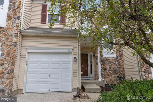 15 Wyndham CT, Bordentown Twp, NJ 08505