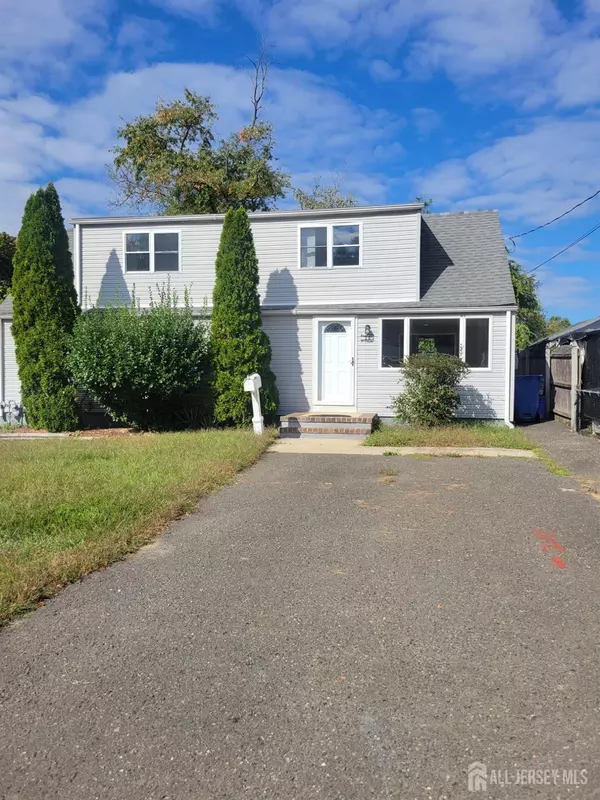 Monroe, NJ 08831,27 Marryott ST