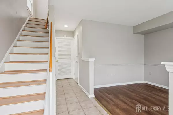 Sayreville, NJ 08859,121 Giera CT