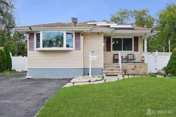 657 Barron AVE, Woodbridge Proper, NJ 07095