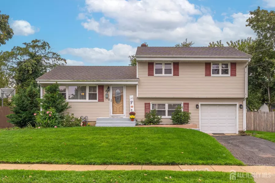 23 Pine AVE, Old Bridge, NJ 08879