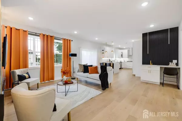 Edison, NJ 08817,75 Jefferson BLVD