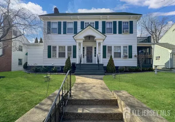 67 Pleasant AVE, Edison, NJ 08837