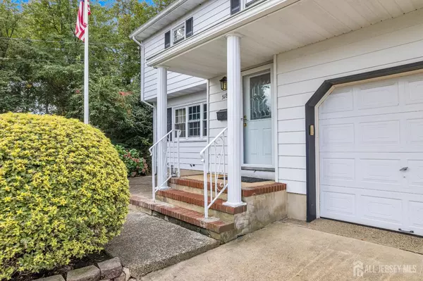 South Amboy, NJ 08879,518 Orchard PL