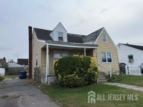 Perth Amboy, NJ 08861,49 Loretta ST