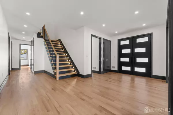 Old Bridge, NJ 08857,123 Westley RD