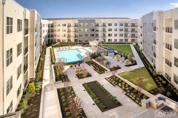 East Brunswick, NJ 08816,527 Old Bridge TPKE #3203