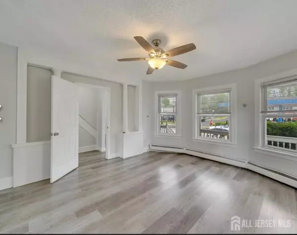 Plainfield, NJ 07060,752 W FRONT ST