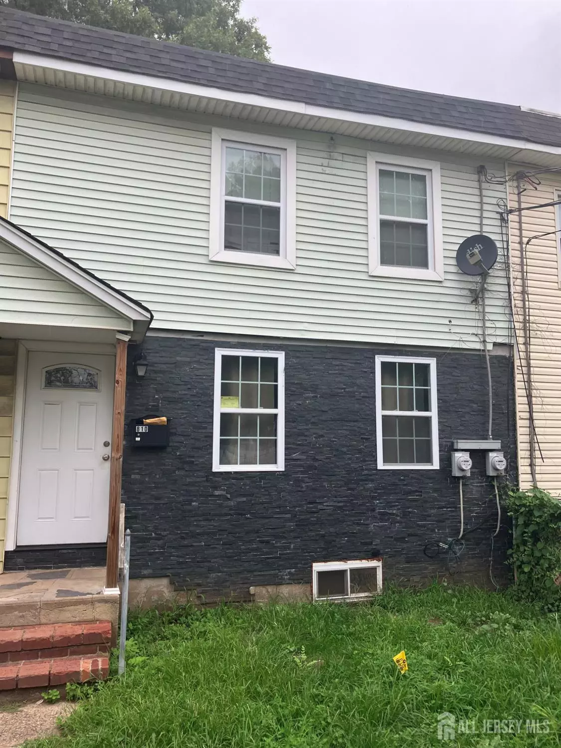 Rahway, NJ 07065,810 E hazelwood AVE