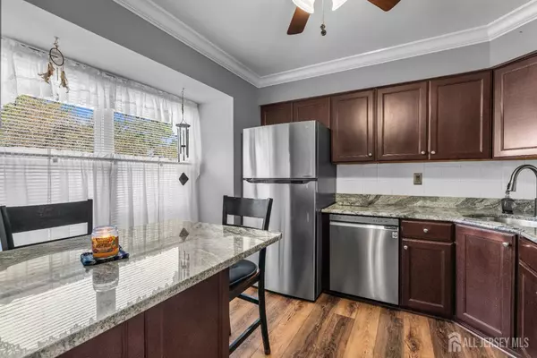 Jamesburg, NJ 08831,14 Deerfield LN