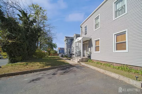 South Plainfield, NJ 07080,204 Montrose AVE