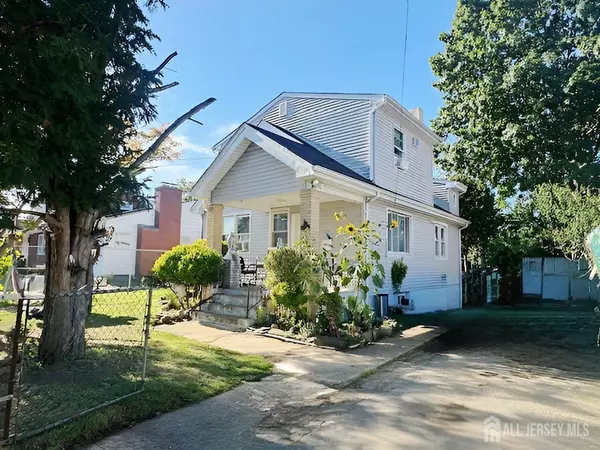 North Brunswick, NJ 08902,988 Elmer PL