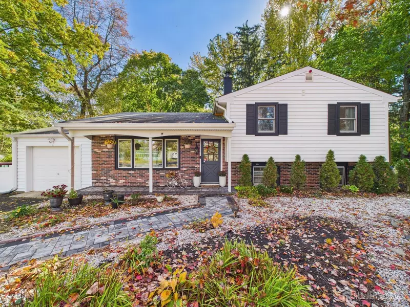 80 Red Valley RD, Millstone, NJ 08510