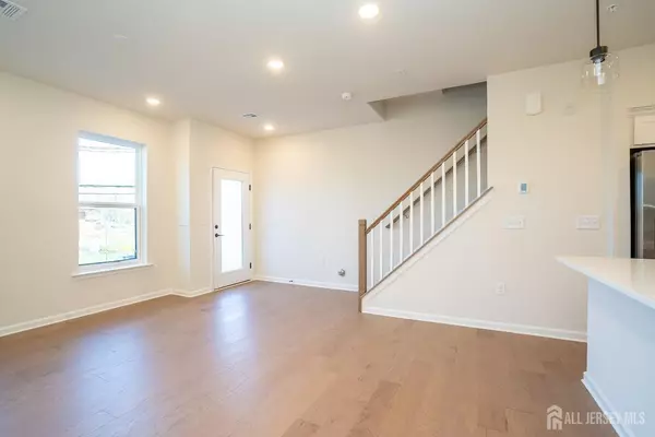 New Brunswick, NJ 08901,117 Peyton PL