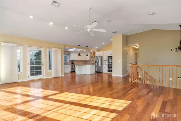 Franklin Twsp, NJ 08873,1 Kingsbridge RD