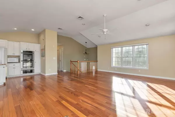 Franklin Twsp, NJ 08873,1 Kingsbridge RD