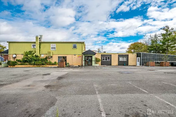 Carteret, NJ 07008,1241 Roosevelt AVE