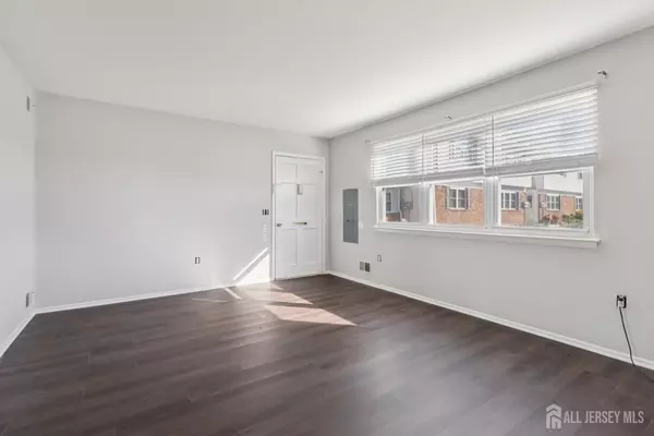 Old Bridge, NJ 07747,10 California CT #A