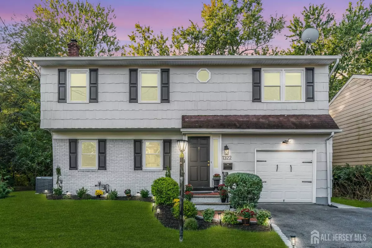 Union Twp, NJ 07083,1322 Marcella DR