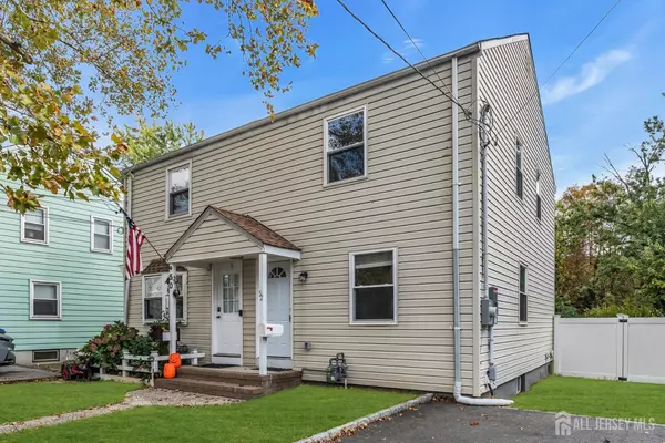 Edison, NJ 08837,52 Mac Arthur DR