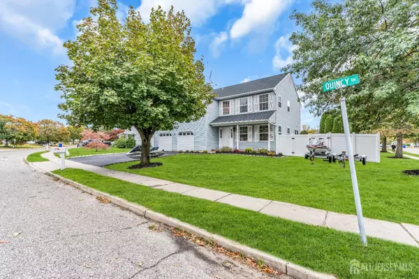 922 Quincy DR, Brick, NJ 08724