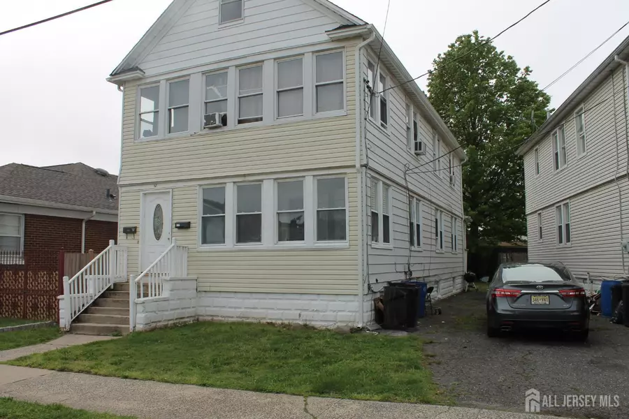 67 edgar ST #2, Carteret, NJ 07008