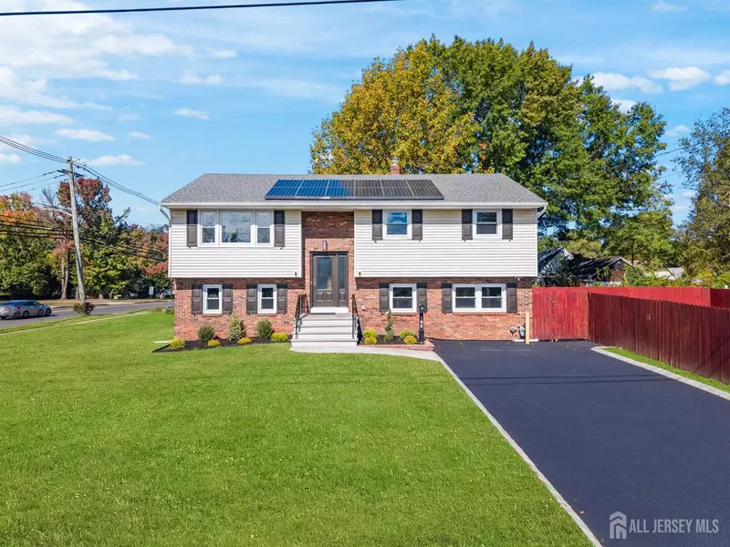 105 Firth ST, Middlesex, NJ 07080